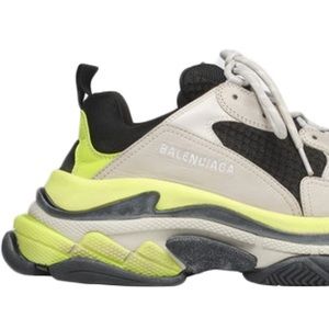Balenciaga Triple S